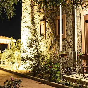  Отель Casa Di Pietra